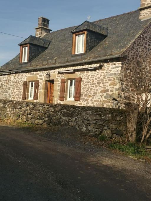 Maison Chez La Malie Le Monteil  Exterior foto